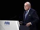 Prezident FIFA Sepp Blatter se chystá zahájit volební kongres.