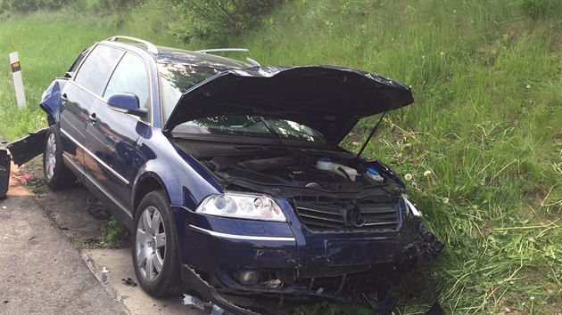 Hromadn nehoda na 41. kilometru D5 ve smru na Prahu si vydala nkolik zrannch (25.5.2015)