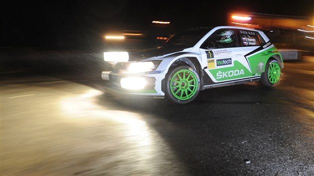 Jan Kopeck se kodou Fabia R5 pi non rychlostn zkouce na Rallye esk Krumlov.