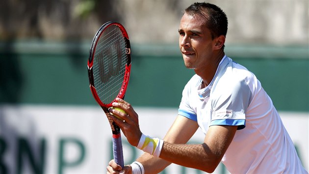 Luk Rosol bojuje v 2. kole Roland Garros proti panlovi Robertu Bautistovi.