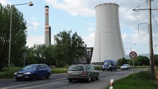 Silnici z Mostu do Litvínova po�adují radnice obou m�st roz�í�it na �ty�i pruhy.