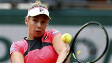 Tenistka Marina Erakovicová z Nového Zélandu bojuje v prvním kole Roland Garros...