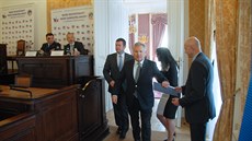 Bývalý polský prezident Aleksander Kwaniewski na národní konferenci "Nae...