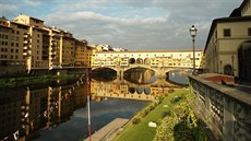 Ponte Vecchio - slavný most pes eku Arno ve Florencii.