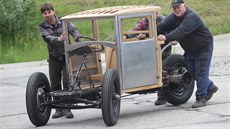 Tatra 49 patí mezi unikáty kopivnické automobilky. (28. kvtna 2015)