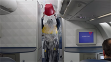 Ledovou výzvu podstoupila i Lindsay Lohan.