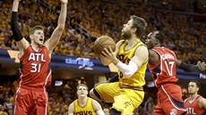 Matthew Dellavedova z Clevelandu se chystá zakonit akci na ko Atlanty. Bránit...