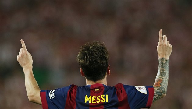 Lionel Messi se raduje z gólu Barcelony ve finále Královského poháru proti...
