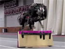 Robot Cheetah 2 z MIT u umí pes pekáky skákat i mimo laborato, tedy bez...