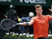 FORHEND. Tom Berdych v osmifinle Roland Garros.