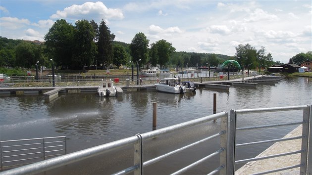 Slavnostn oteven rekreanho pstavu v Hlubok nad Vltavou (31. kvtna 2015).