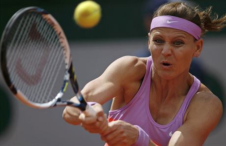 eská tenistka Lucie afáová hraje tvrtfinále Roland Garros.