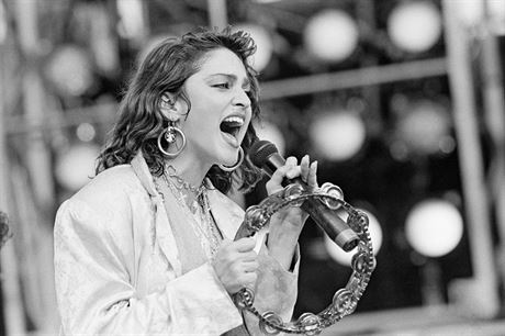 Madonna udvala trendy v md i v len. (Live Aid, 80. lta)