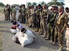 íitské milice u iráckého Bajdí zatkly tyi mue, které podezírají z podpory...