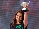 Lucie afáová se v Prostjov pochlubila trofejemi z Roland Garros, za výhru...