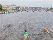 Osmiveslice Dukly Praha (uprosted) si jede pro výhru v Primátorkách.