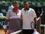 SPOLU PED STARTEM. Stan Wawrinka (vlevo) a Jo-Wilfried Tsonga pzuj...