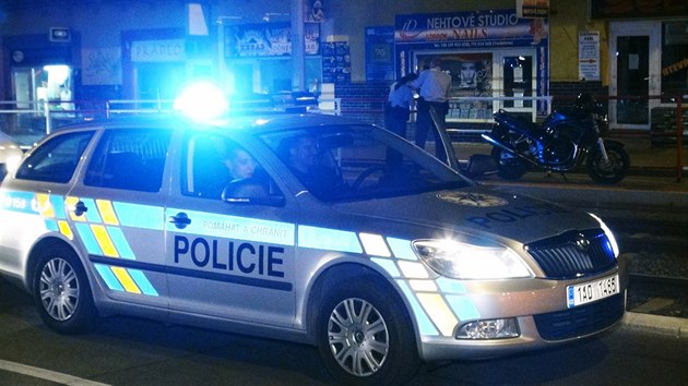 idie na kraden motorce zradila po honice s polici jzda po tramvajovm psu (1.6.2015)