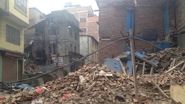 Hlavní město Nepálu po ničivém zemětřesení.