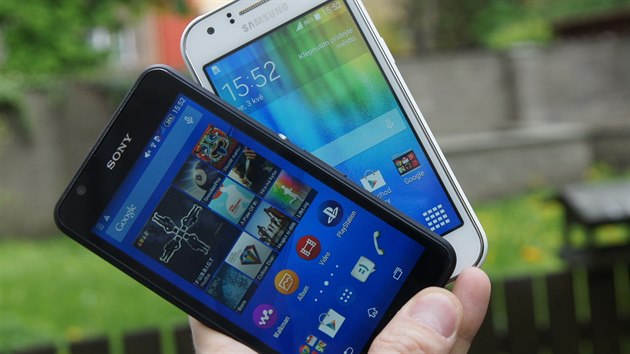 Sony Xperia E4g a Samsung Galaxy J1