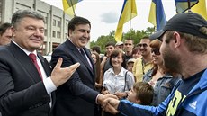 Gruzínský exprezident Michail Saakavili (v rové koili v ulicích Odsy po...