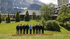 V Bavorsku zaal dvoudenní summit skupiny G7 (7. ervna 2015).
