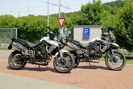 Triumph Tiger 800 XCX a XRX