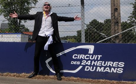 esk komenttor Martin Straka zavtal na okruh v Le Mans.