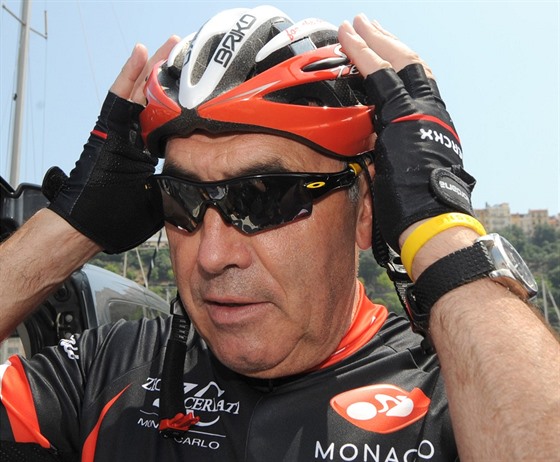 Slavný cyklista Eddy Merckx, eený Kanibal, nedávno oslavil sedmdesátku.