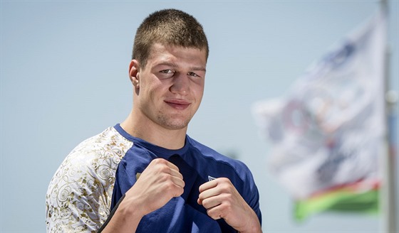 eský boxer Daniel Táborský ve vesnici sportovc na Evropských hrách.