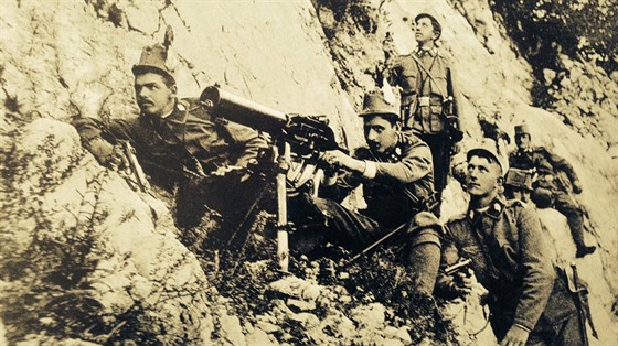 Vojáci z 1. svtové války v Dolomitech.