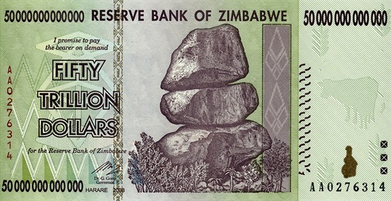 Tato bankovka má podle pravidel centrální banky hodnotu piblin 29 amerických cent, tedy necelých sedm K.