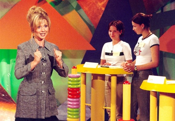 Tina Pletánková, pozdější rosnička, uváděla v televizi Premiéra soutěžní Rexeso.