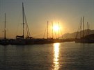 Západ slunce z chorvatského mola (Baka Voda)