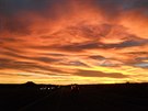Na tento západ slunce v Arizon v únoru 2014, který se bhem pár minut vynoil...