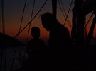 Veerní idylka pi západu slunce na jacht zakotvené na ostrov Rinia -...