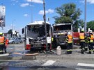 Nehoda autobusu a nákladního auta na kiovatce v Brn-Komárov.