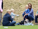 Vévodkyně Kate se synem a Zara Phillipsová s dcerou