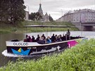 Novinkou turistick� sezony 2015 jsou v Olomouci vyhl�dkov� plavby po �ece...