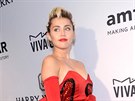 Miley Cyrusová na amfAR Inspiration Gala (New York, 16. ervna 2015)