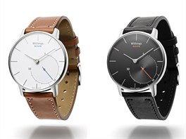 Withings Activit jsou k dispozici s ernm a blm selnkem