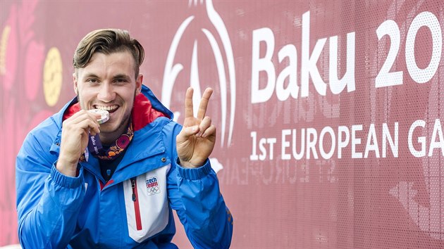 RADOST. Kanoista Martin Fuksa obsadil na Evropských hrách druhé místo v závod...