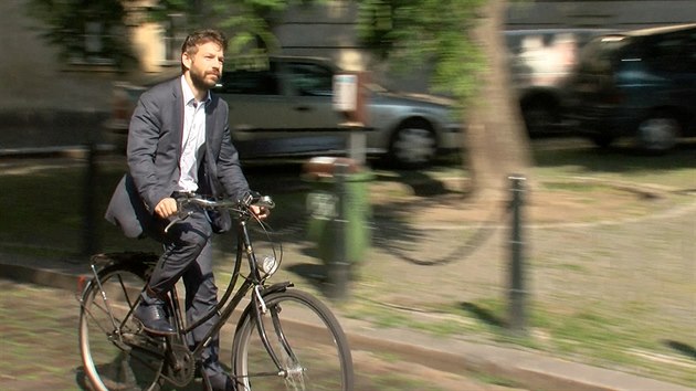 Ministr spravedlnosti Robert Pelikn na kole