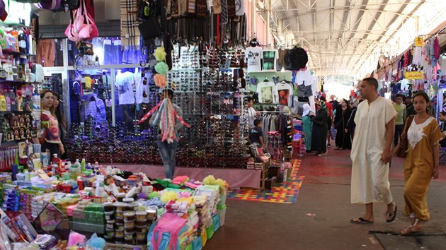 Vše pod jednou střechou. Místo obchodních center Maročané stále preferují tradiční súky.