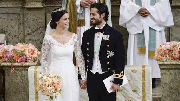 Sofia Hellqvistov a vdsk princ Carl Philip se vzali ve Stockholmu 13. ervna 2015.