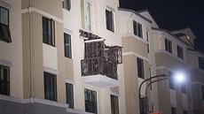 V americkém Berkeley se zítil balkon a zemelo nejmén pt student z Irska...