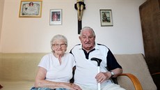 Man�elé Chmela�ovi jsou spolu u� 64 let.
