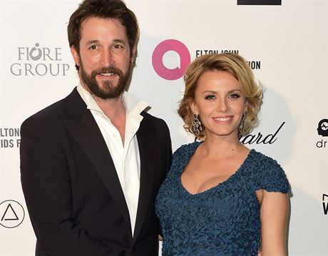 Noah Wyle a Sara Wellsová (Los Angeles, 23. února 2015)