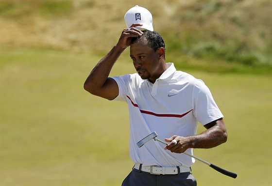 Tiger Woods pi trápení na US Open.