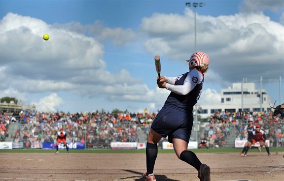 Melissa Mayeuxová me být enskou baseballovou prkopnicí. Ilustraní fotografie.